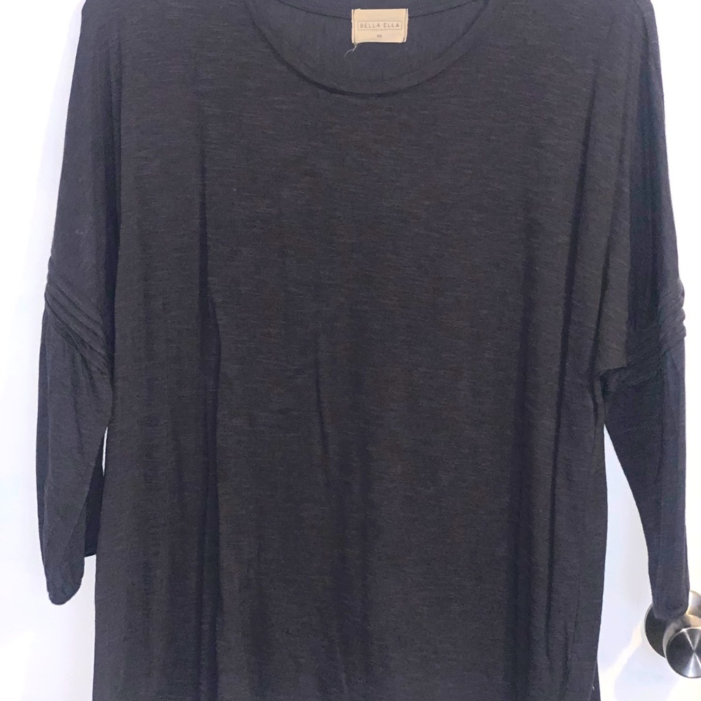 Bella Ella Women’s Balloon 3/4 length Sleeve Shirt